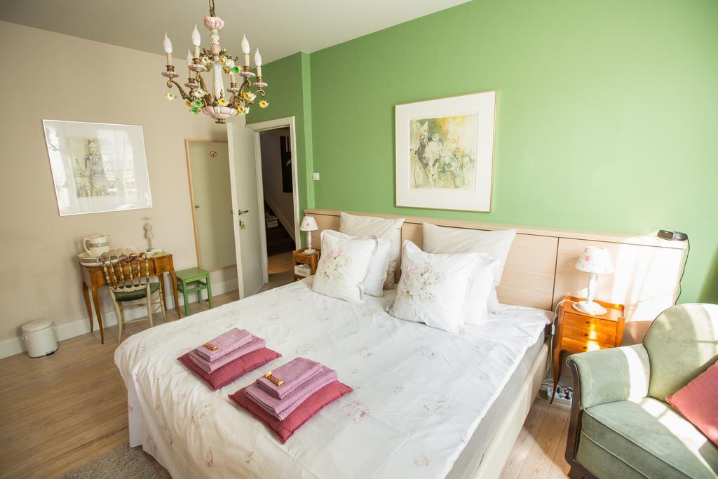 R&Breakfast Bed & Breakfast Roeselare Exterior photo